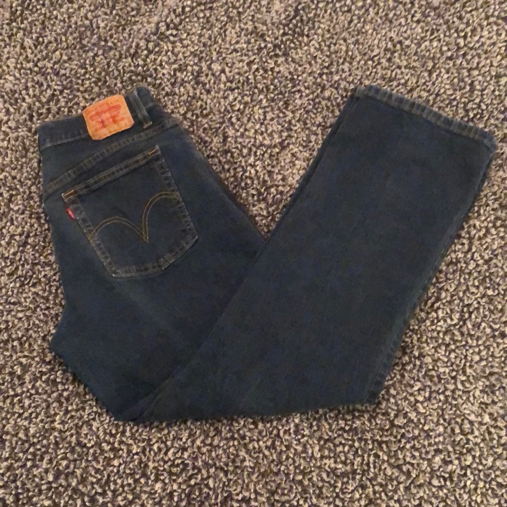 Classic Relaxed bootcut Levi’s (550’s)